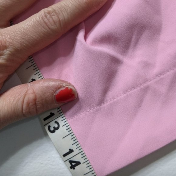 Nike Golf pink shorts - Picture 3 of 6